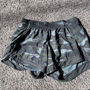 Camo athleta run shorts!